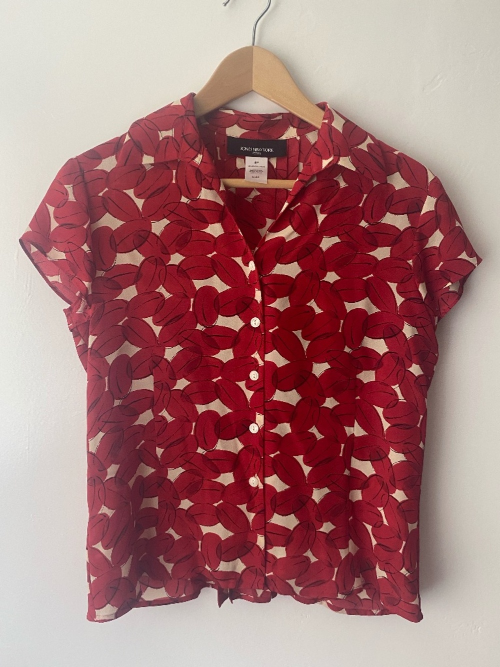 Jones New York 100% Silk Red Leaf Button Up Women's Sz 8 Petite Retro Abstract